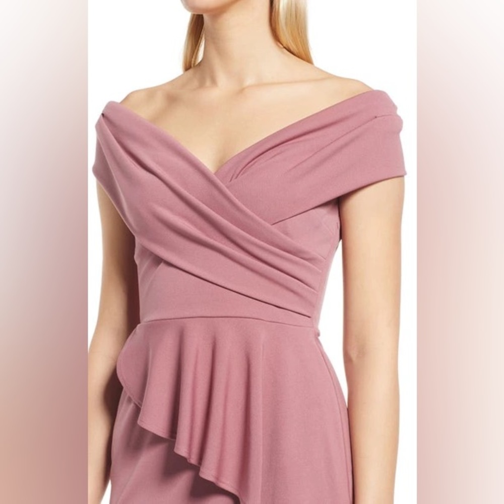 Katie May Hit The Mark Gown in Mulberry - Picture 5 of 7